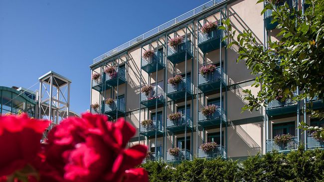 Badehotel Belvair Скуоль Екстер'єр фото